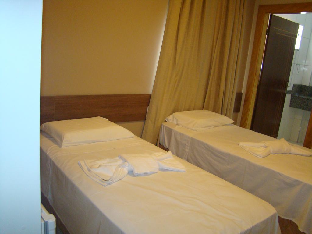 Hotel Paraiso Das Aguas Тукану Экстерьер фото